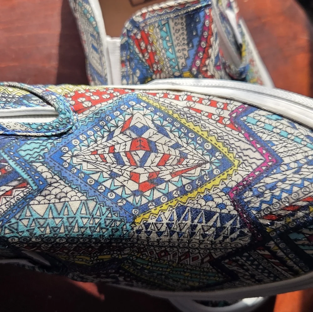 Vans Geometric Pattern Slip-ons - Picture 7 of 7